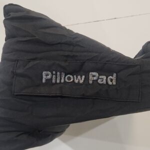 Black Pillow Pad